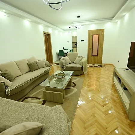 Oskar Apartman